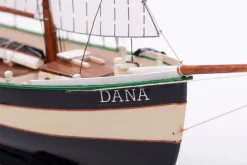 Billings Models 1/60 Dana Fishing Boat Kit