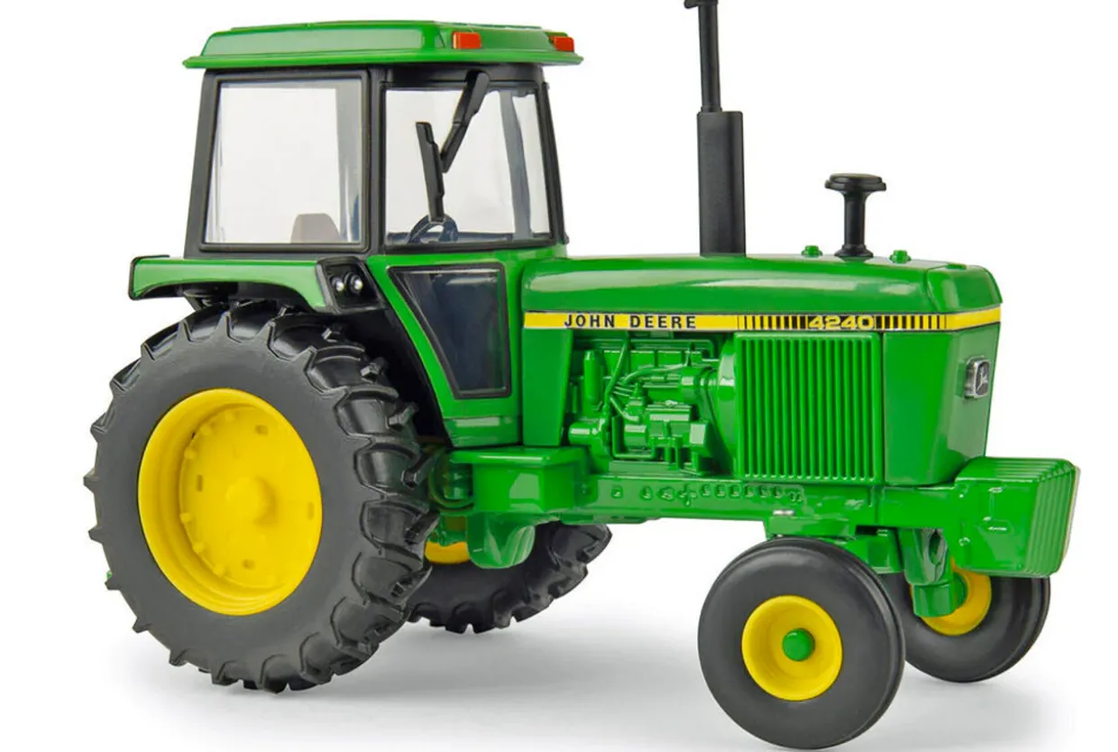 Britains 1/32 John Deere 4240
