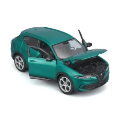 Burago 1/24 Alfa Romeo Tonale Green Diecast Model