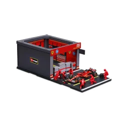 Burago 1/43 F1 Ferrari SF-24 Carlos Sainz Pit Pass Diorama