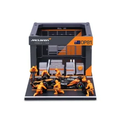Burago 1/43 F1 McLaren MCL38 2024 Oscar Piastri Pit Pass Diorama