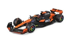 Burago 1/24 F1 McLaren MCL38 2024 Piastri Diecast Model Kit