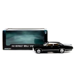 Greenlight 1/24 1967 Chevrolet Impala Sport Sedan Tuxedo Black