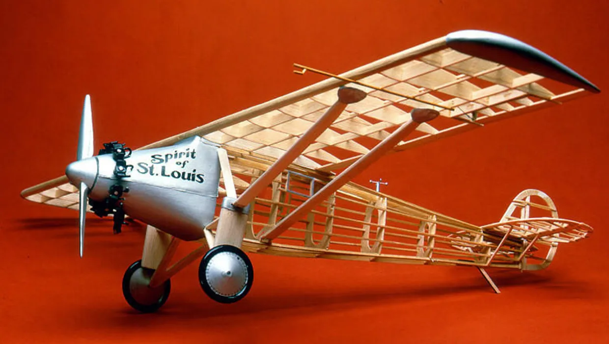 Guillow 1/16 Spirit of St. Louis Balsa Model Kit