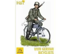 Hat Industrie 1/72 WWII Germans On Bicycles