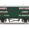 Hornby Railways OO Gauge - RailRoad - James Brothers Vent Van