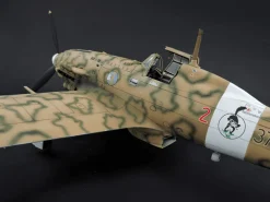Italeri 1/32 Macchi MC.205 Veltro
