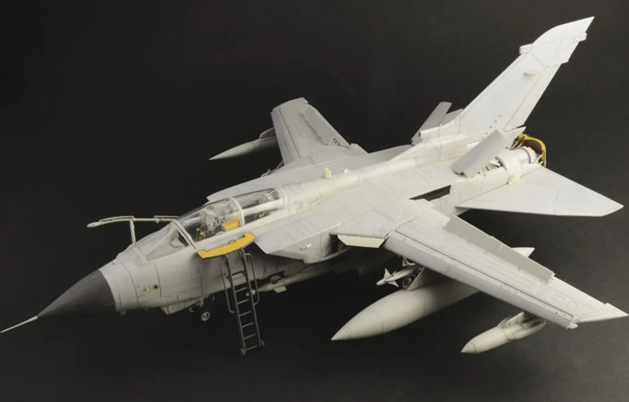 Italeri 1/32 Panavia Tornado GR.4