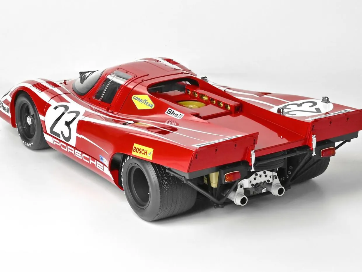 IXO 1/8 Porsche 917 KH #23 Salzburg Diecast Model Kit