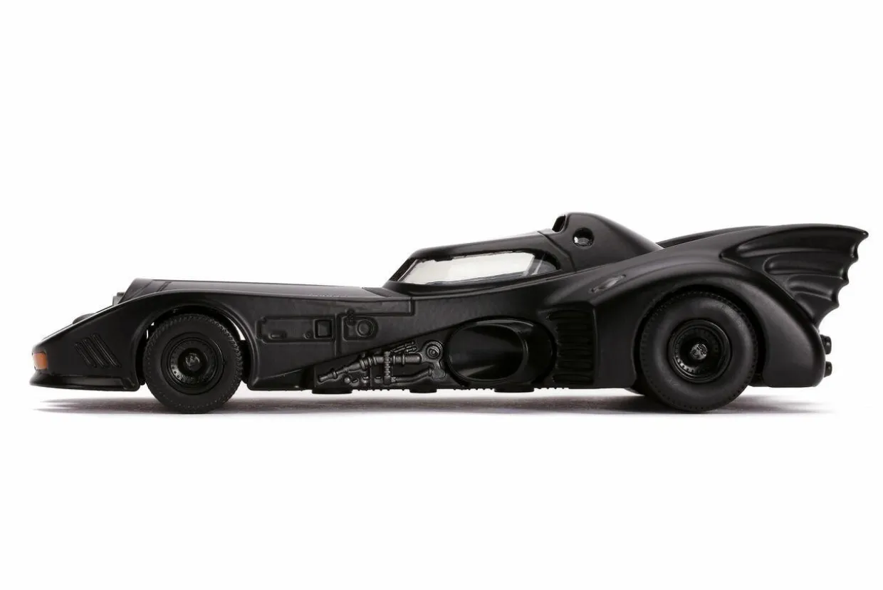 Jada 1/32 1989 Batmobile Diecast Model