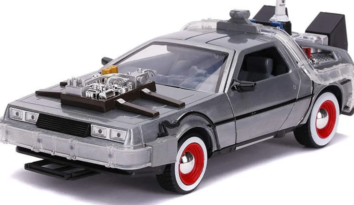 Jada 1/24 Back To The Future 3 DeLorean Diecast Model