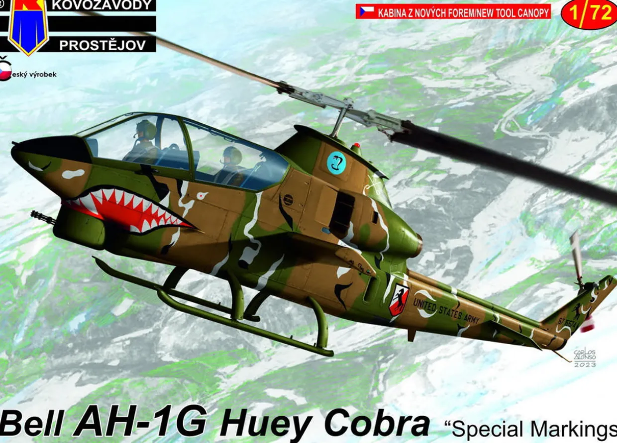 KPM 1/72 Bell AH-1G Huey Cobra 'Special Markings' Model Kit