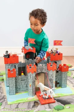 Le Toy Van Lion Heart Wooden Toy Castle