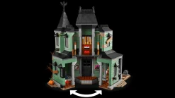 Lego Creator 3-in-1 Haunted Mansion