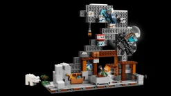 Lego Minecraft The Pickaxe Mine