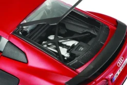 Maisto 1/24 Audi R8 V10 Plus Diecast Model Kit