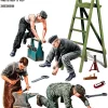 MiniArt 1/35 German Repair Crew Model Figures
