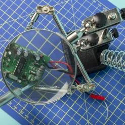 Modelcraft Heavy Duty Helping Hands Magnifier