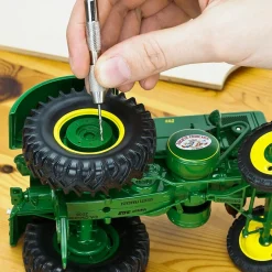 Modelcraft Pin Vice with Drill Bits