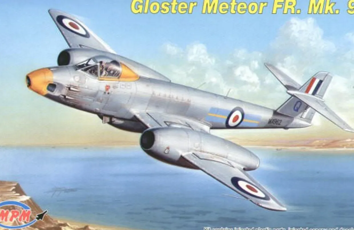 Mpm 1/72 Gloster Meteor FR Mk.9 Model Kit