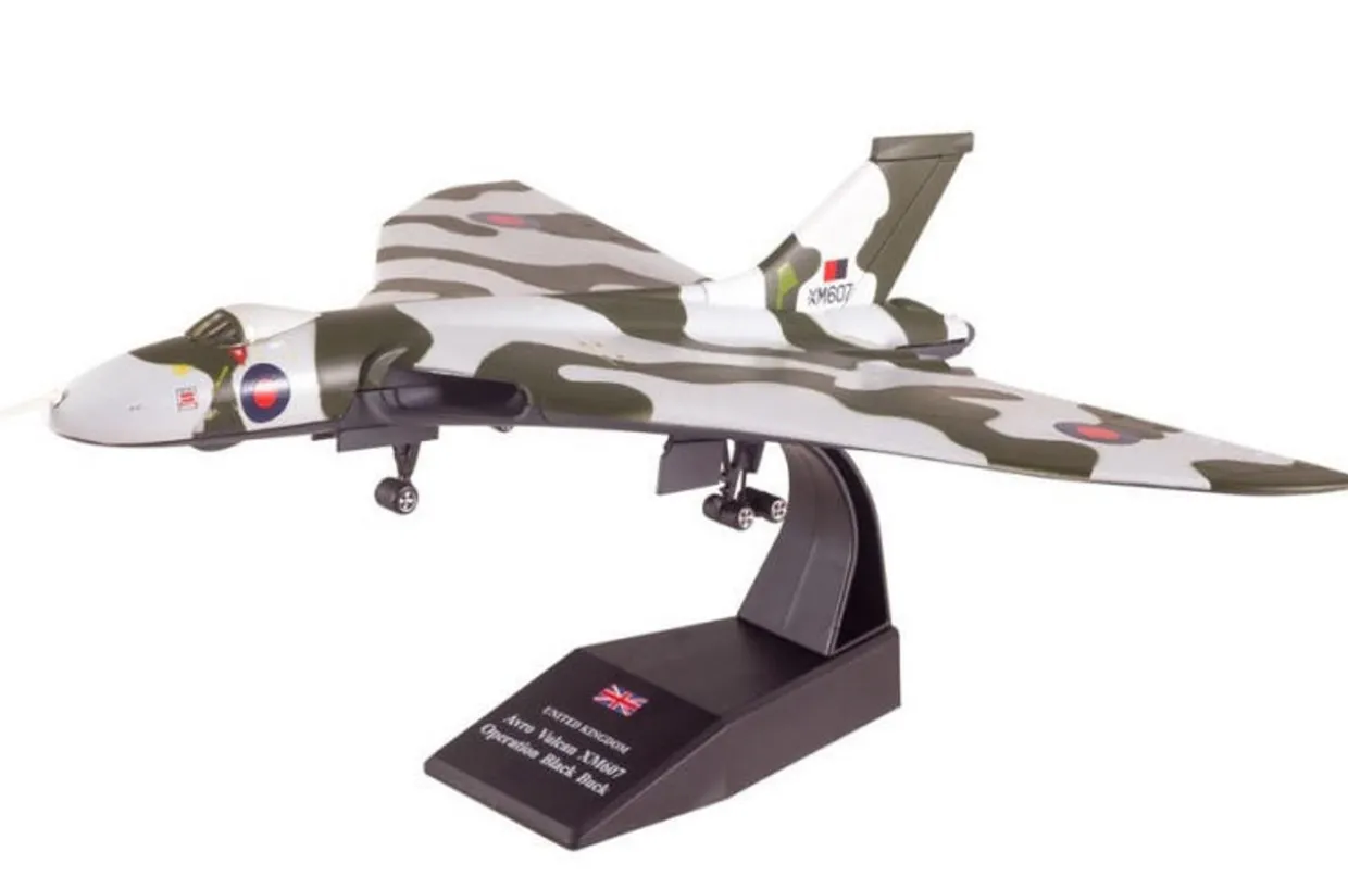 RAF 1/144 Avro Vulcan 1984 Diecast Plane