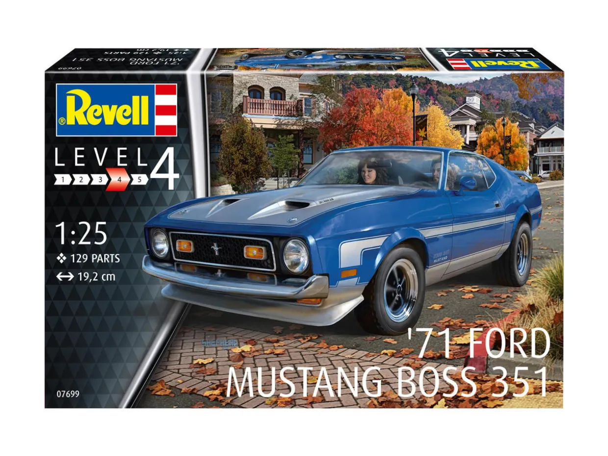 Revell 1/24 71' Mustang Boss 351 Model Car kit