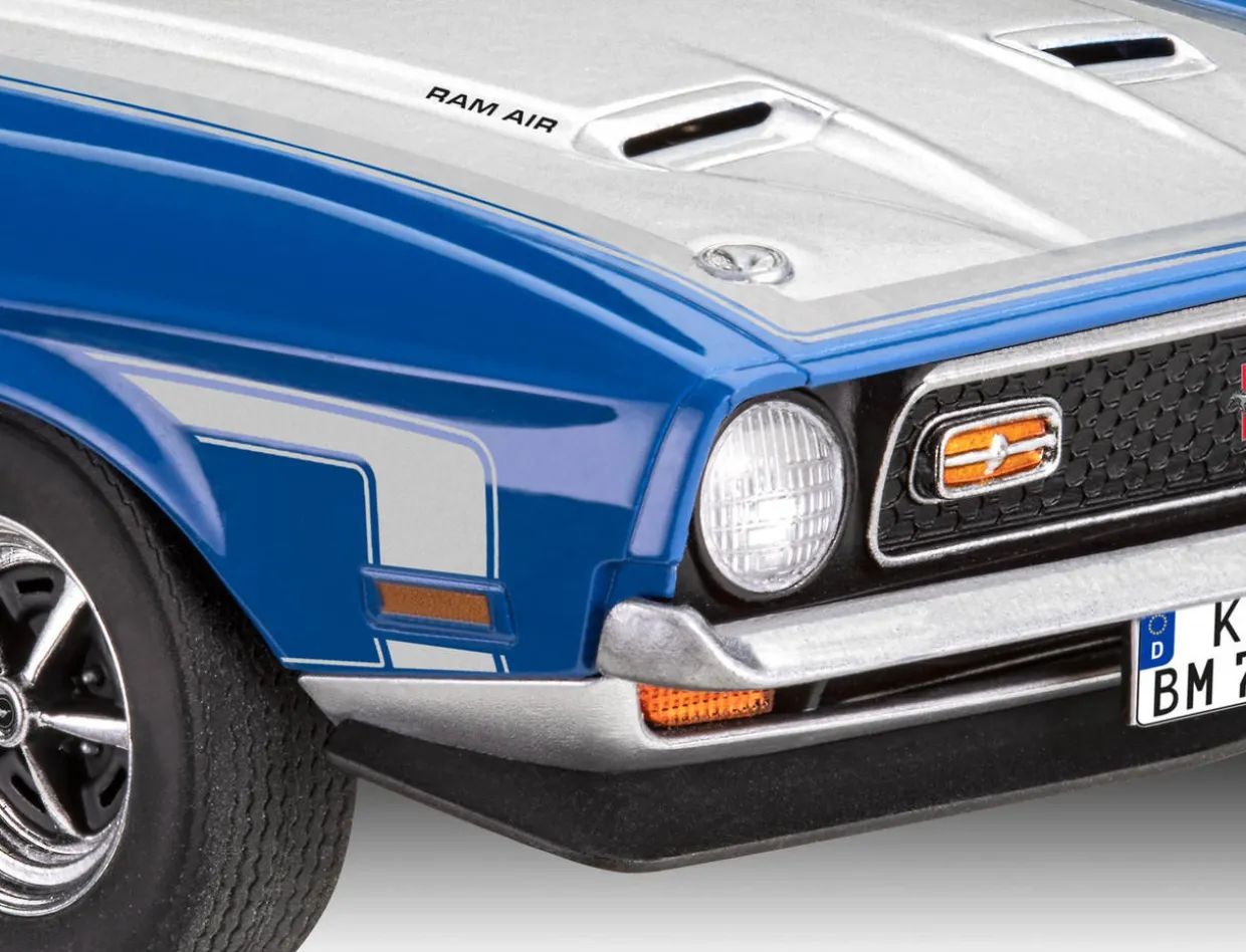 Revell 1/24 71' Mustang Boss 351 Model Car kit
