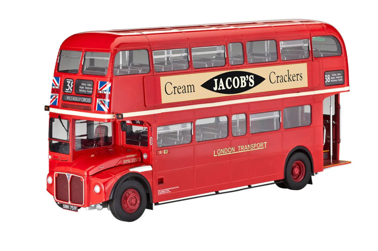 Revell 1/24 AEC Routemaster London Bus Platinum Edition