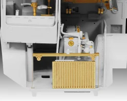 Revell 1/24 AEC Routemaster London Bus Platinum Edition