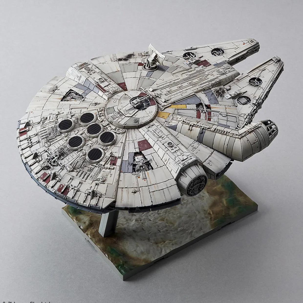 Revell 1/144 Ban-Dai Star Wars Ep VII Millennium Falcon Model Kit