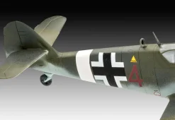 Revell 1/72 Combat Set - Supermarine Spitfire Mk.V & Messerschmitt Bf 109