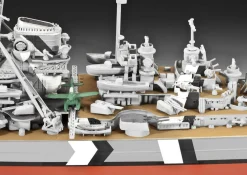 Revell 1/700 German Battleship Bismarck