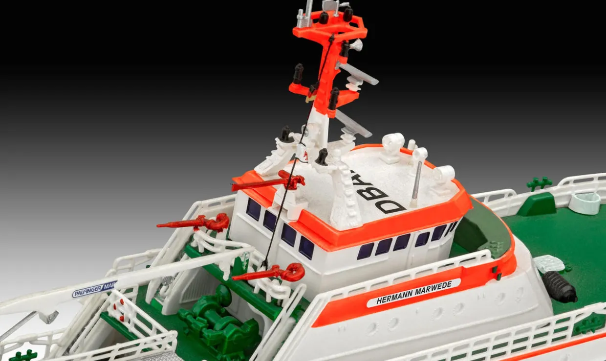 Revell 1/200 Hermann Marwede Search and Rescue Vessel