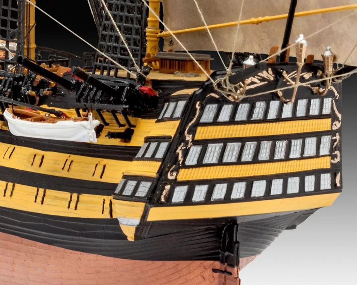 Revell 1/225 HMS Victory Gift Set