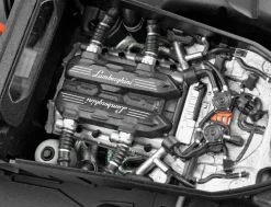 Revell 1/24 Lamborghini Revuelto