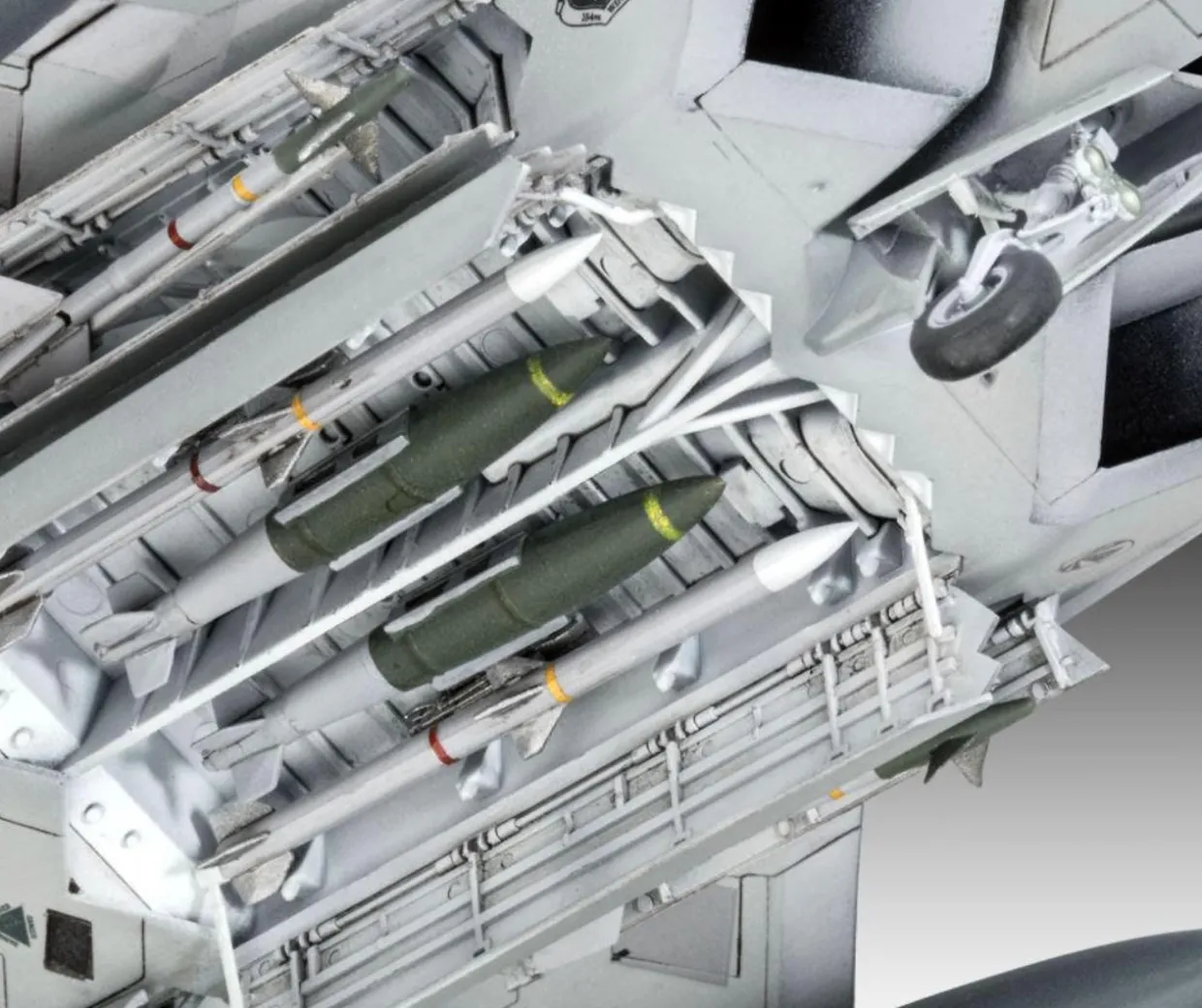 Revell 1/72 Lockheed Martin F-22A Raptor