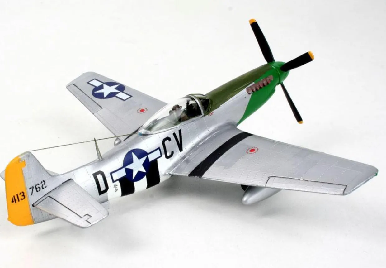 Revell 1/72 North American P-51D Mustang