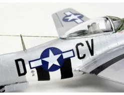 Revell 1/72 North American P-51D Mustang