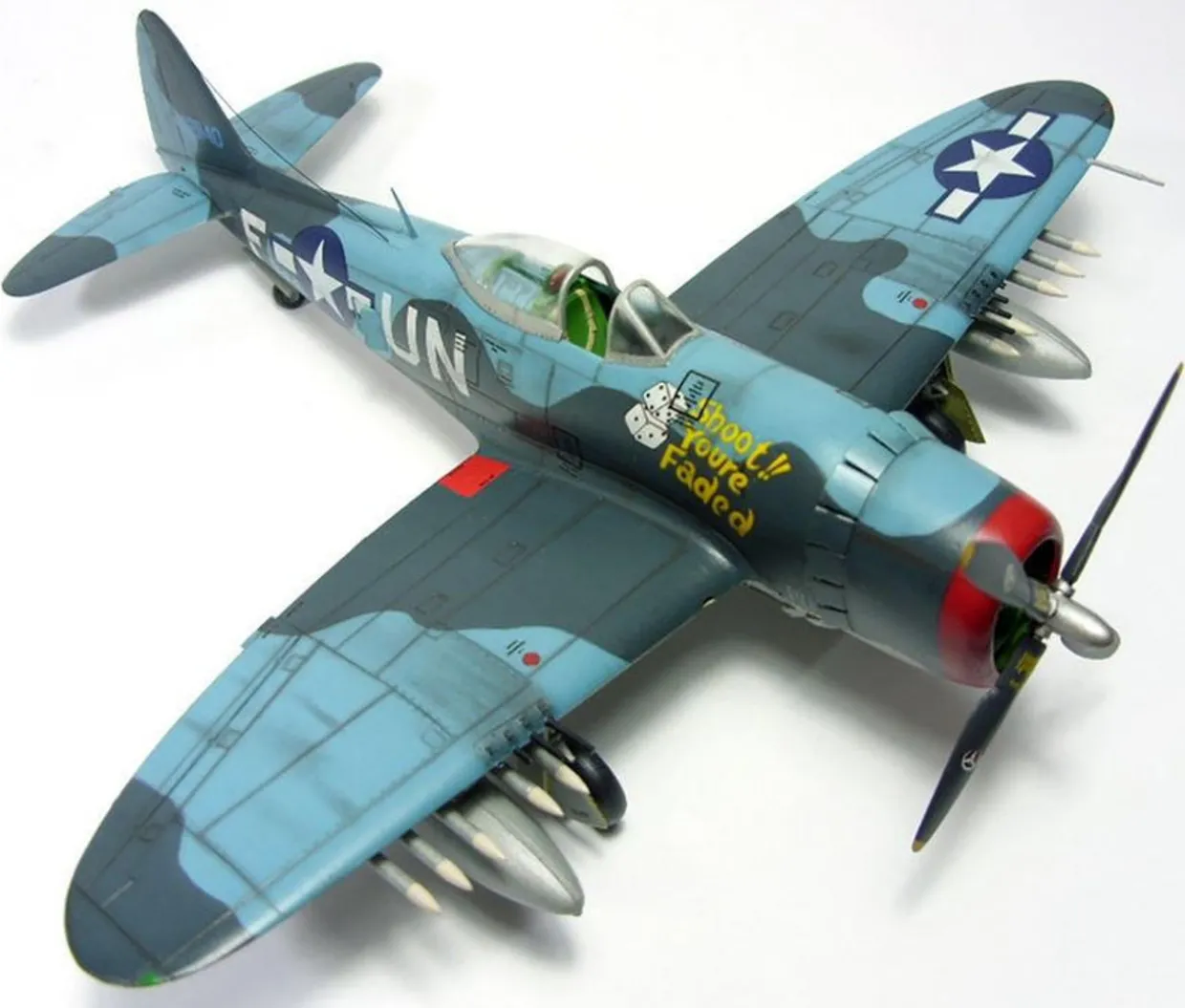 Revell 1/72 Republic P-47M Thunderbolt