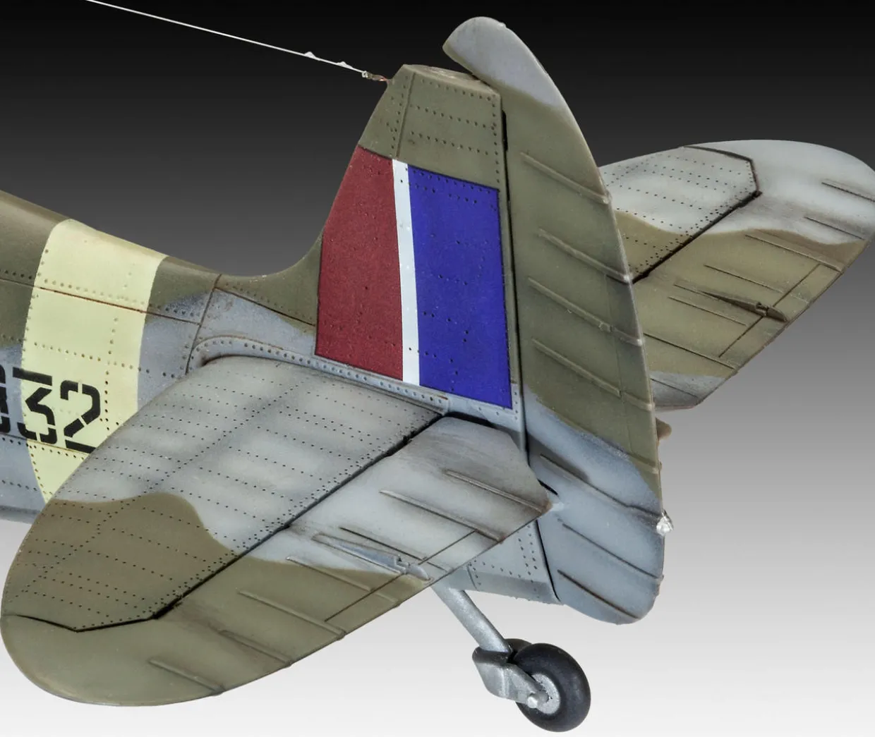 Revell 1/32 Supermarine Spitfire Mk.IXc