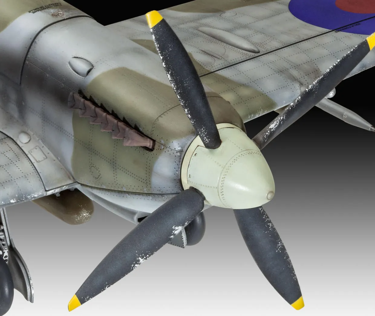 Revell 1/32 Supermarine Spitfire Mk.IXc