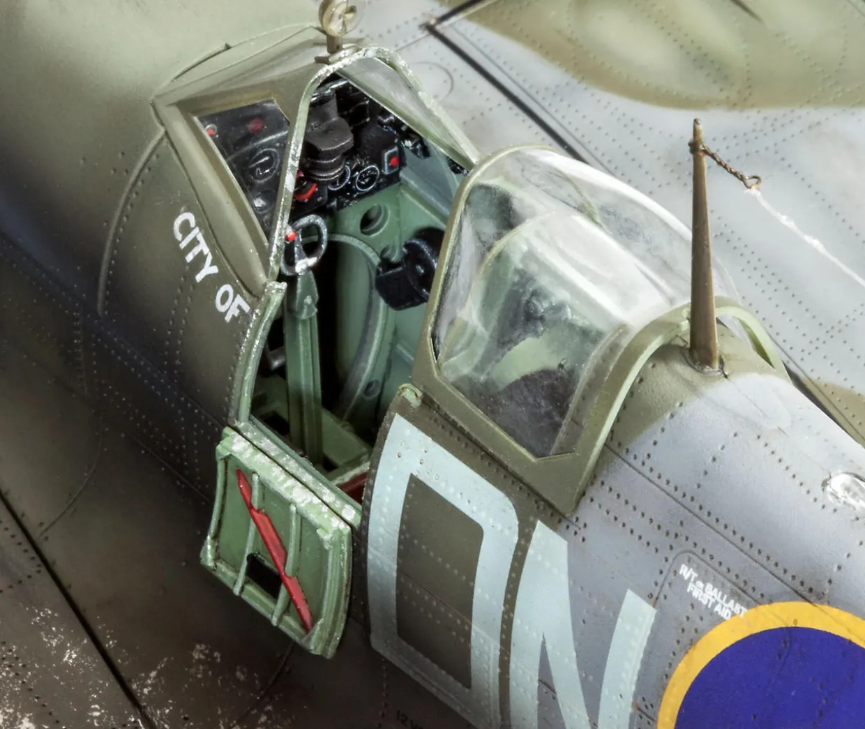 Revell 1/32 Supermarine Spitfire Mk.IXc