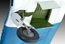 Revell 1/32 Vought F4U-1A Corsair