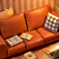 Rolife Cozy Living Lounge Plastic Diorama Kit