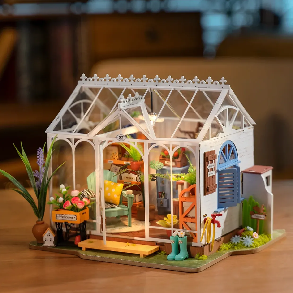 Rolife Dreamy Garden House Wooden Diorama Kit