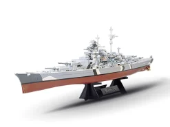 Tamiya 1/350 German Bismarck