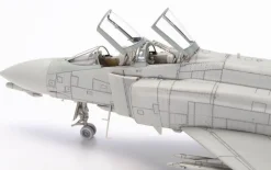 Tamiya 1/48 McDonnell Douglas F-4B Phantom II