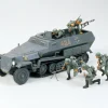 Tamiya 1/35 Sd.Kfz.251/1 Hanomag