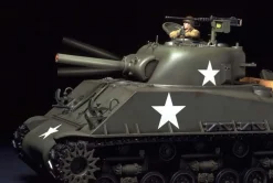 Tamiya RC 1/16 M4 Sherman 105mm Howitzer Full-Option Kit