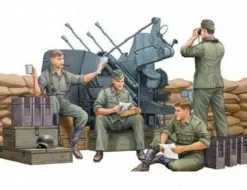 Trumpeter 1/35 German Anti-Aircraft Crew Model Figures